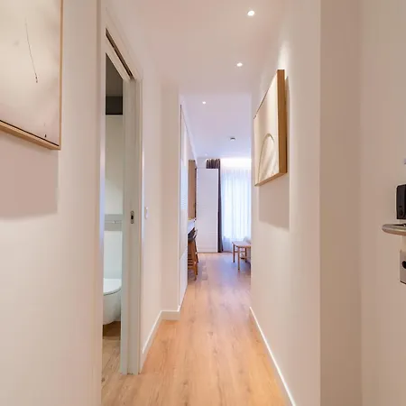 Edificio Ferrari By Plaza Mayor Apartment *